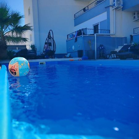 Apartmani Anastasia With Pool, 노바야 외부 사진