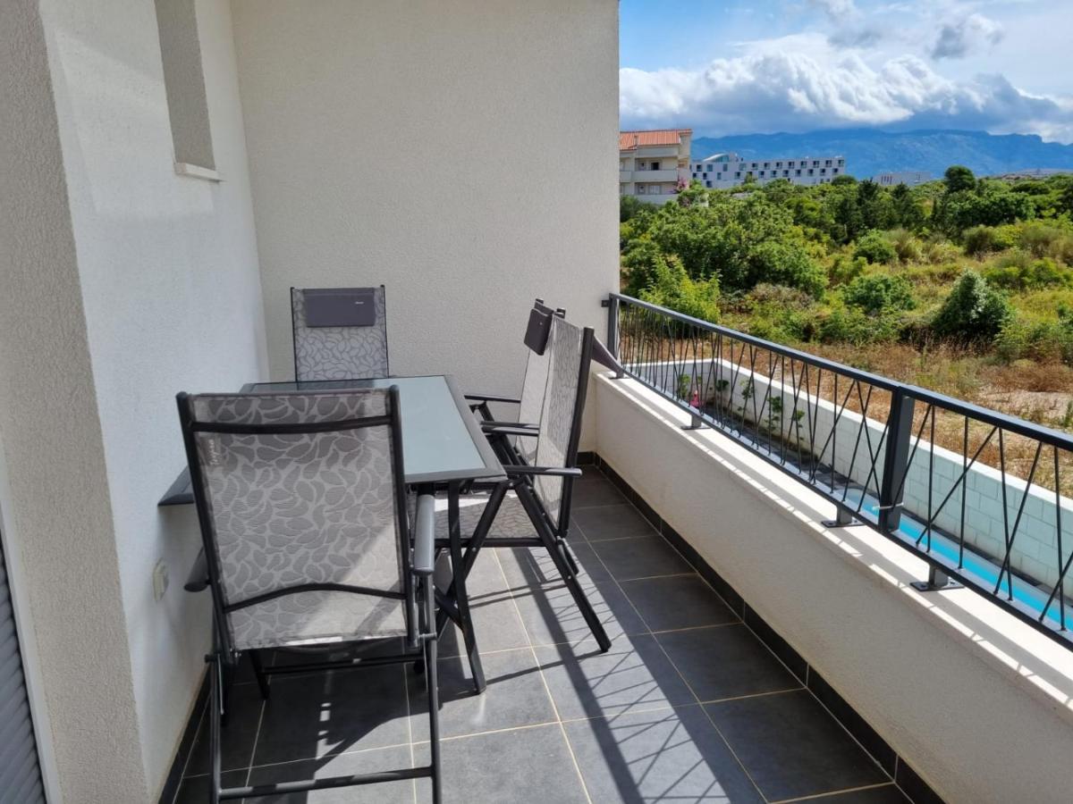 Apartmani Anastasia With Pool, 노바야 외부 사진
